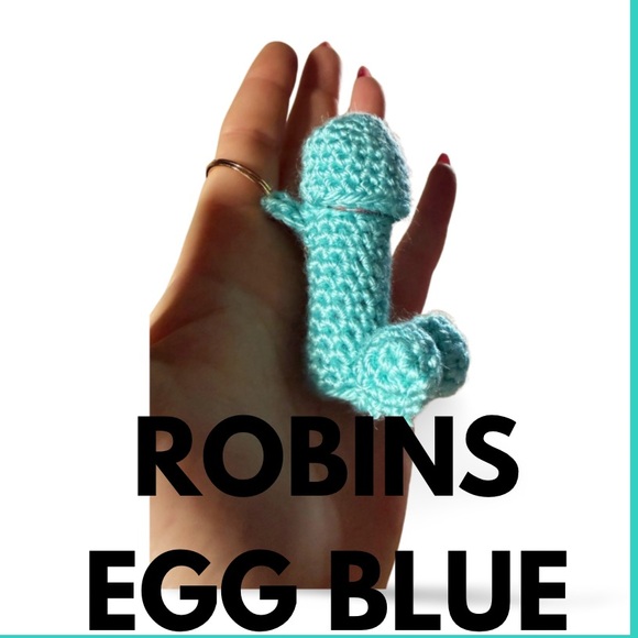 🍆BUY NOW🍆Handmade Cheeky Crochet Chapstick Holder Keychain - Picture 7 of 14